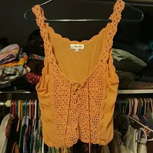 Arnhem crop top coral color